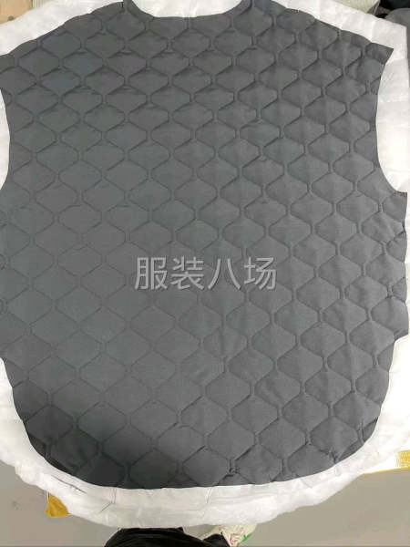 模板绗线充绒-第1张图片