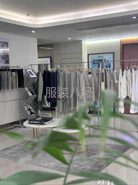 专业女装设计团队-第1张图片