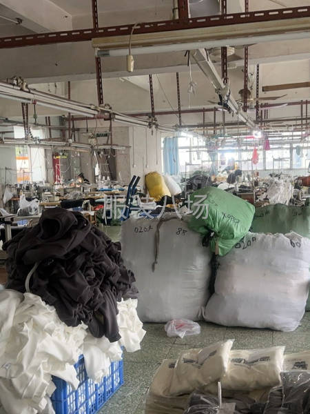 承接代加工卫衣帽衫 圆领 短袖 T恤 网单 市场单 跑量单-第1张图片