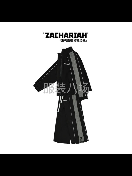 主要滑雪服，冲锋衣-第4张图片