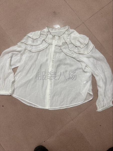 有货外发，衬衣裤子明天可以裁好虎门做，非诚勿扰-第1张图片