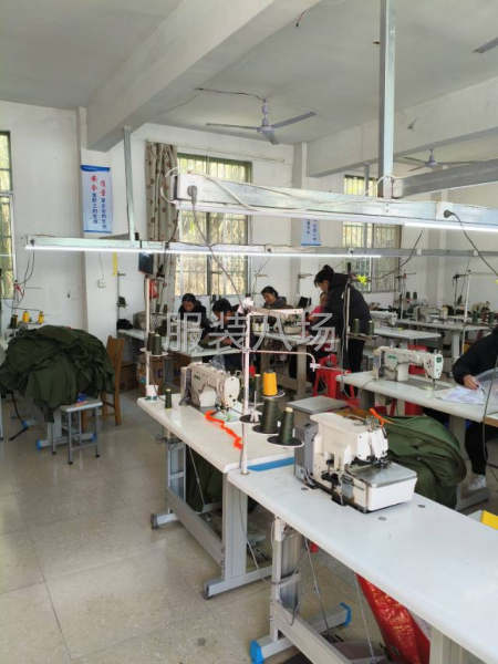 上海奉贤区显雅服饰工作室-第1张图片