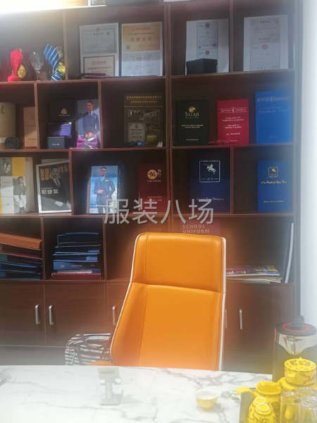 专业西服，礼服高级定制-第2张图片