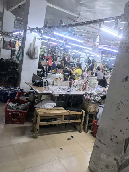 本厂专业加工男女款马甲-第3张图片