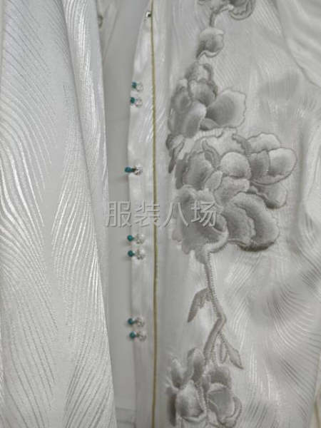 二十年服装源头厂家，承接服装订单-第9张图片