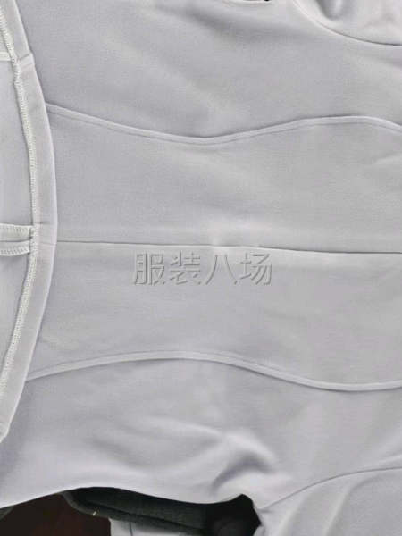 寻找品质好的能做拉链衫的工厂，在八场看到-第2张图片