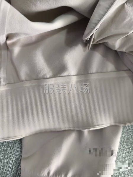 無縫壓膠羽絨服，二線品質(zhì)，不專業(yè)的不要聯(lián)系-第2張圖片