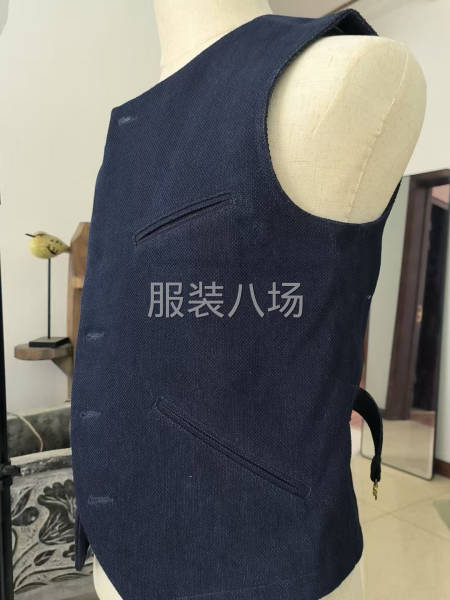 承接针织梭织服装生产加工有埋夹机跟四针六线机-第2张图片