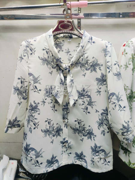 女装批发，量大从优-第7张图片