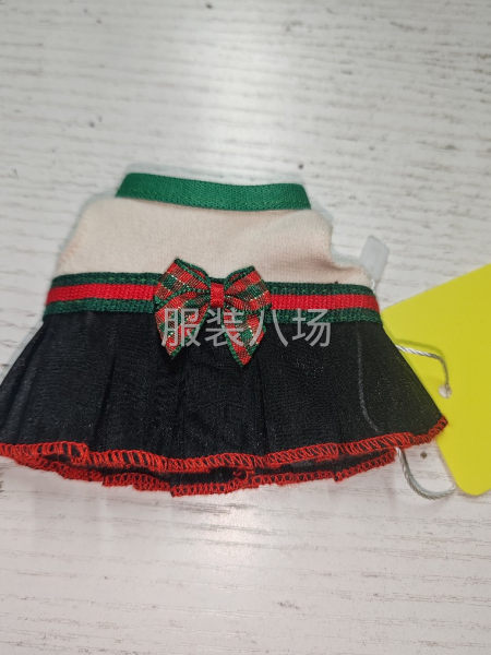 娃衣系列，有上衣，褲子，裙子，短褲，帽子襯衣等很多款式-第1張圖片