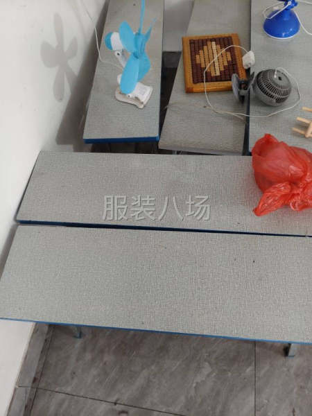 三个板凳，二个衣斗，一个吊壶烫，有要的联系-第2张图片