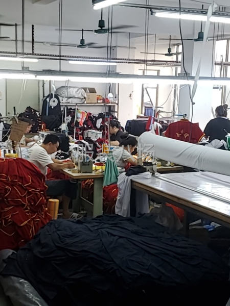 熟悉電剪，多年裁床經驗-第1張圖片