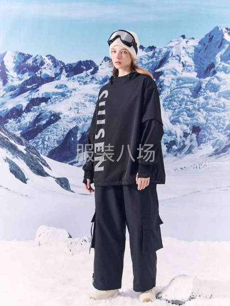 300件夹克风衣/休闲裤外发-第1张图片