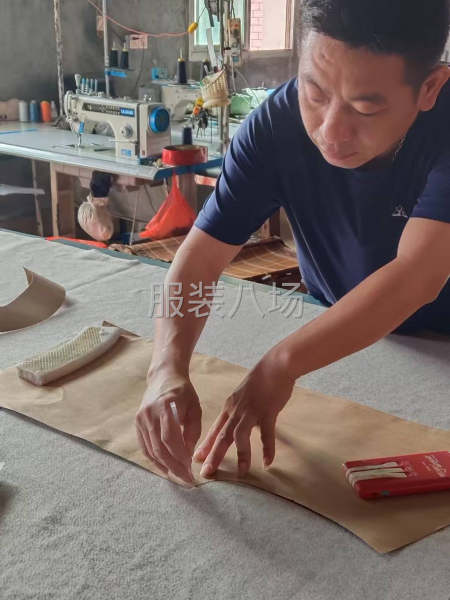 本人主要是做样衣，专业接，棉衣。茄克，塞棉。上衣为主-第1张图片