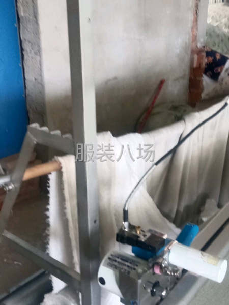 由于現(xiàn)做布娃娃，這些東西用不上九成新裁床臺板和裁剪刀便宜出售-第3張圖片