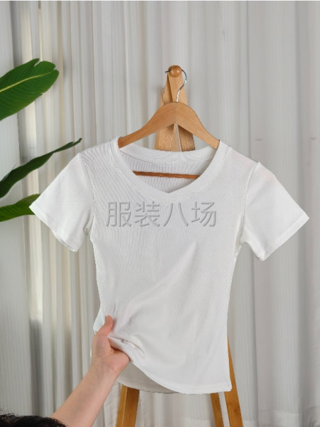 电商货批发供应链V领螺纹女T恤，支持一件代发，价格详谈-第2张图片