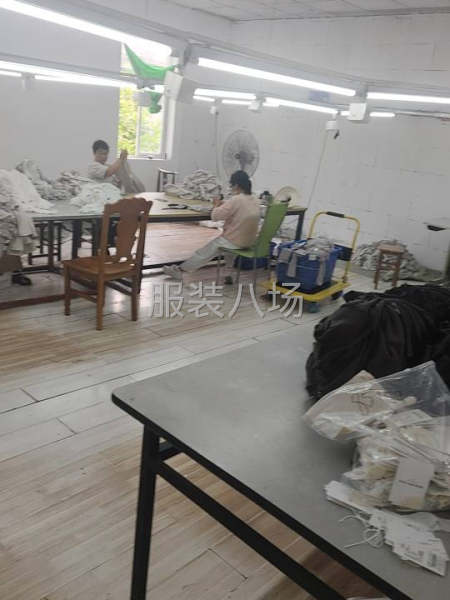 本厂长期稳定，没有淡季！工资准时发放！包吃包住-第2张图片
