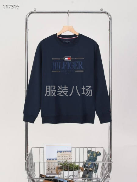 秋装圆领卫衣-第3张图片