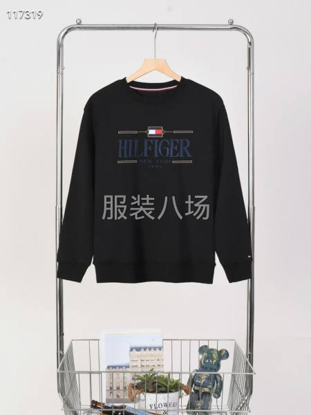 秋装圆领卫衣-第1张图片
