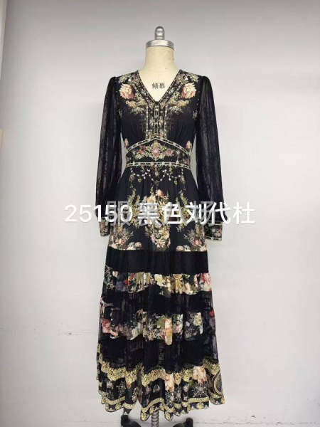 承接南油市场单，主做真丝连衣裙，真丝丝绒-第3张图片