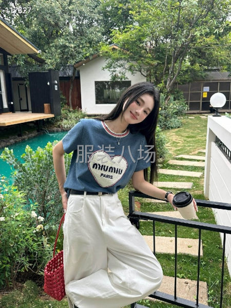 工厂直销女款圆领短袖T恤衫-第4张图片