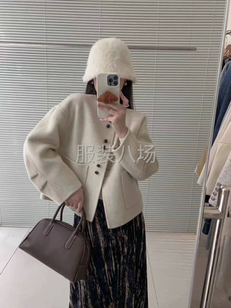 本厂从事双面呢，需招，会针线活的手缝，会看衣服的检验，以及服-第2张图片