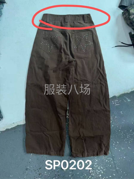 裤子临时工-第1张图片