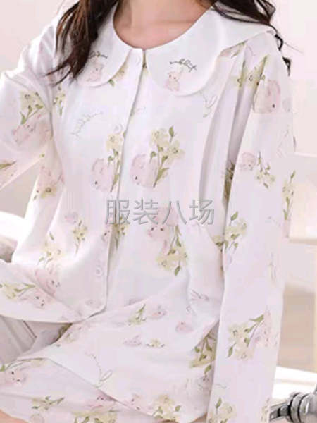 本厂承接 中高端反领绳仔版  月子服-第1张图片