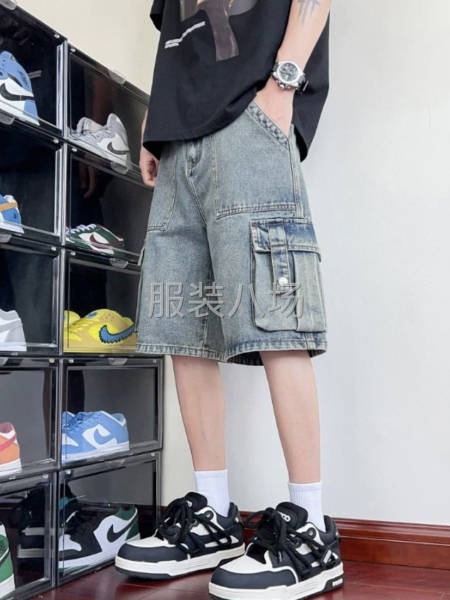 本工厂专业承接男女款牛仔裤加工-第1张图片