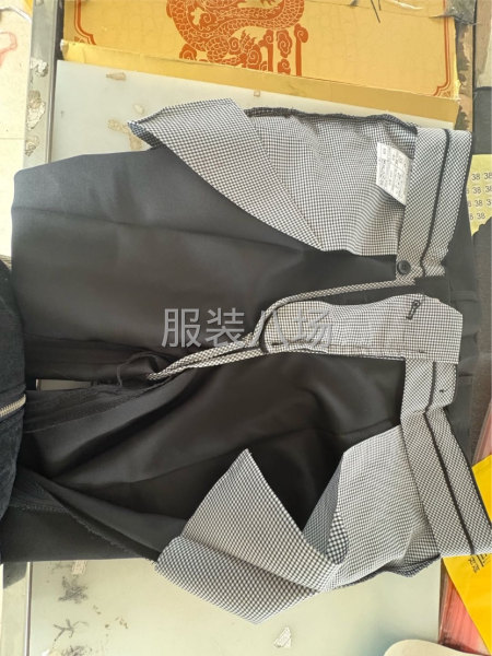 西裤加工厂-第2张图片