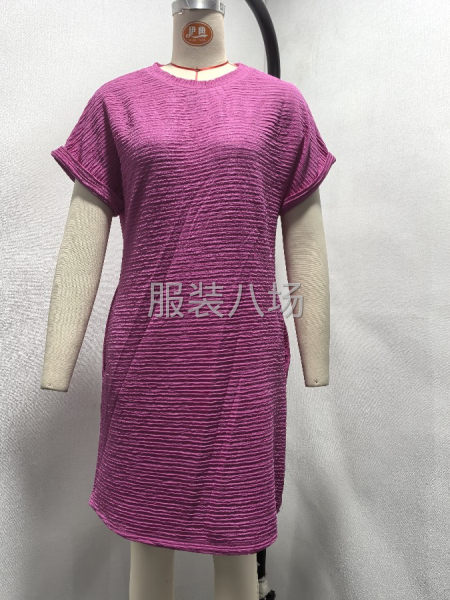 招长工大烫一名，包月工资1.1万至1.2万包-第1张图片