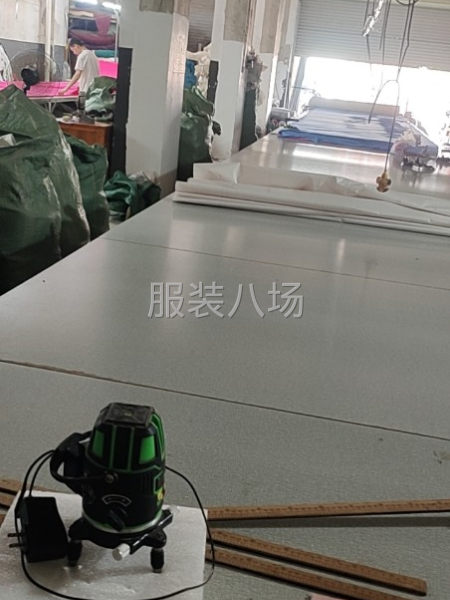 服装厂招聘板师一名-第1张图片