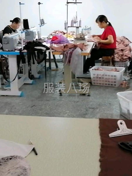 10人左右-第8张图片