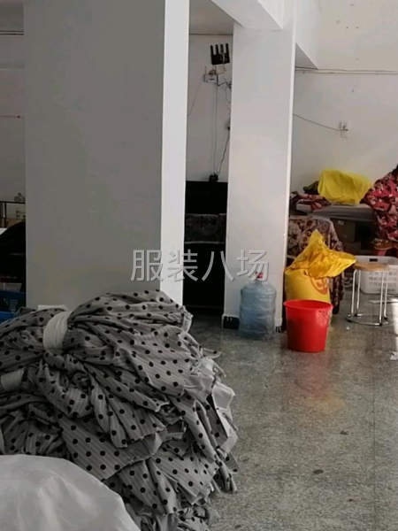 10人左右-第6张图片
