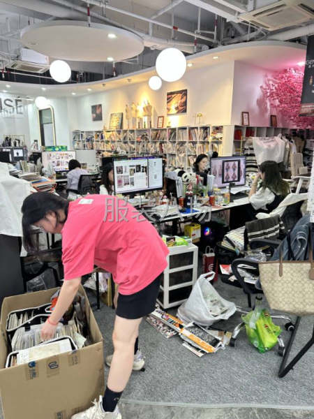 针织服装设计公司-第1张图片