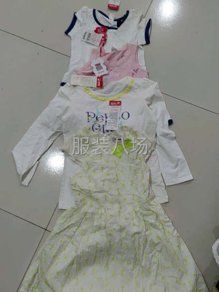 大量收购四季服装库存尾货-第5张图片