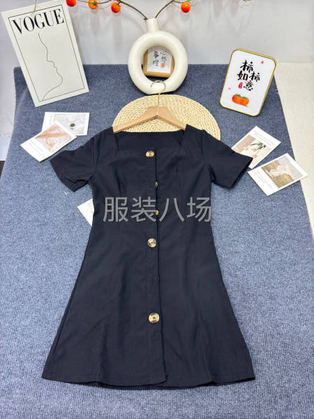 小整款连衣裙-第2张图片