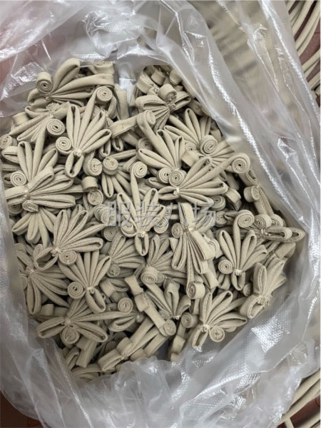 承接各种手工盘扣-第1张图片