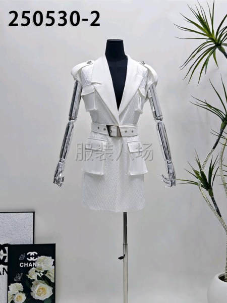 根据图片看清楚面料能生产，没有实力的工厂免打扰，谢谢-第6张图片