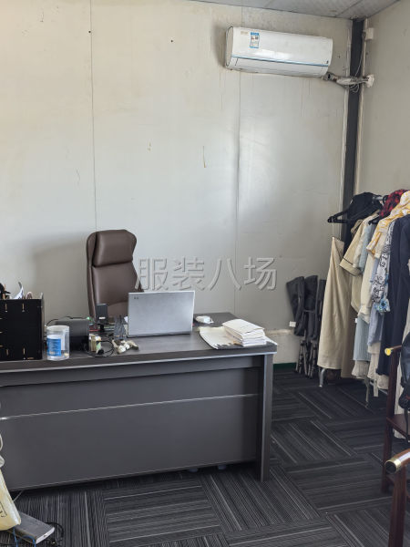 番禺区江南村牌坊旁工业园区服装厂转让或出租-第1张图片