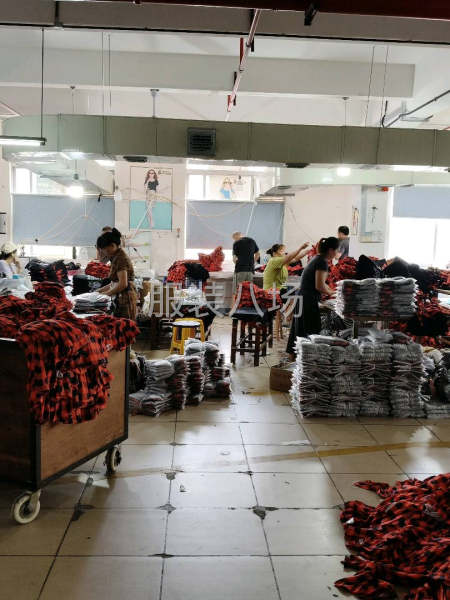 主要生产高中档针织类服装-第1张图片