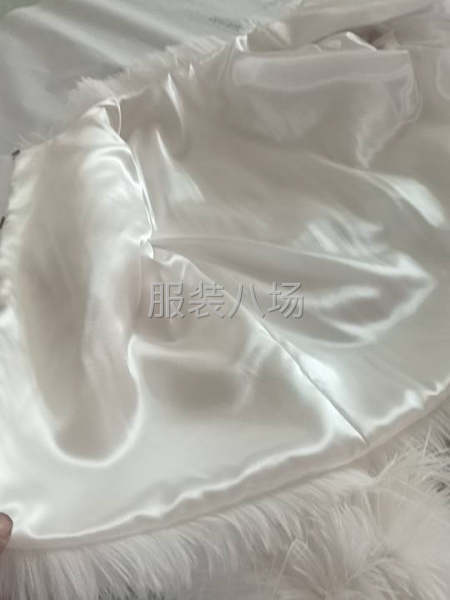 毛毛衣服套里布外发-第1张图片