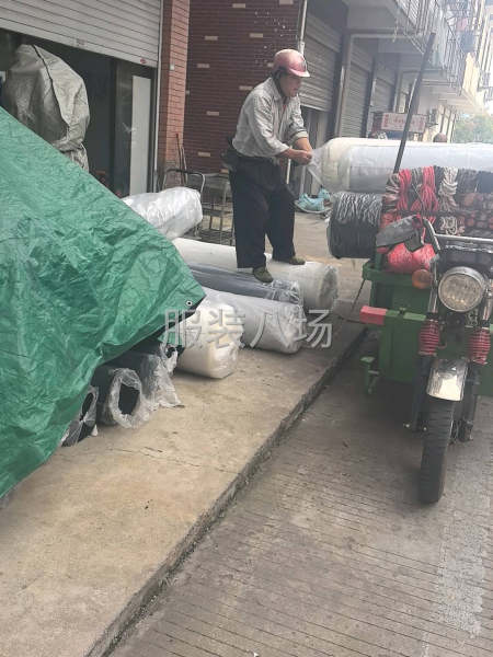 招聘整件車工五名，常年生產褲子為主-第1張圖片
