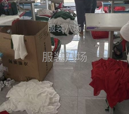 四个人接外发-第1张图片