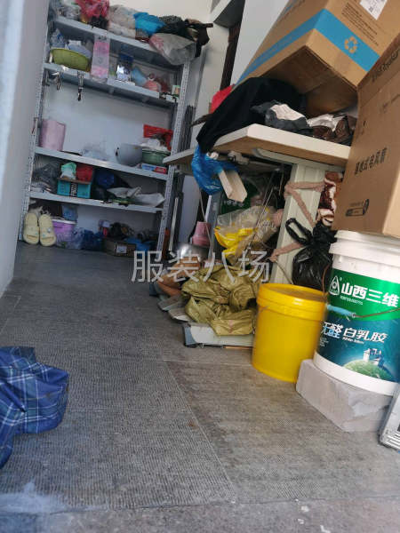 车间和住房出租，位置好，车间二家合租水电分开的-第1张图片