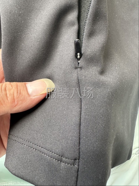 找專業(yè)做男士拉鏈衫工廠，有隱形拉鏈兜-第1張圖片