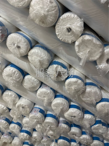 大量低于市场价出售各种型号羽绒胆布里布-第1张图片