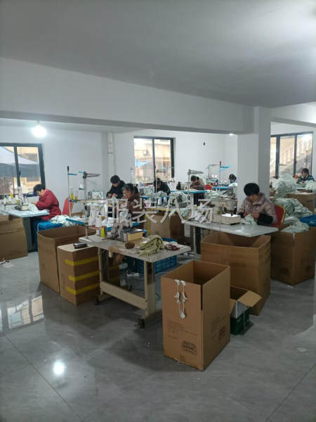 接加工活  寵物服裝  寵物聞嗅墊  車縫面料類的都可-第3張圖片