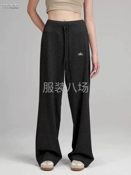 alo寬松休閑長褲-第8張圖片