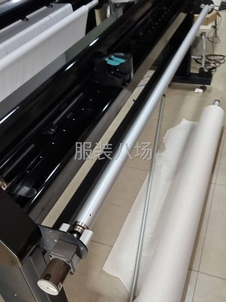 九成新唛架机服装绘图仪，打印宽度一米八五，线条清晰流畅，声音-第1张图片